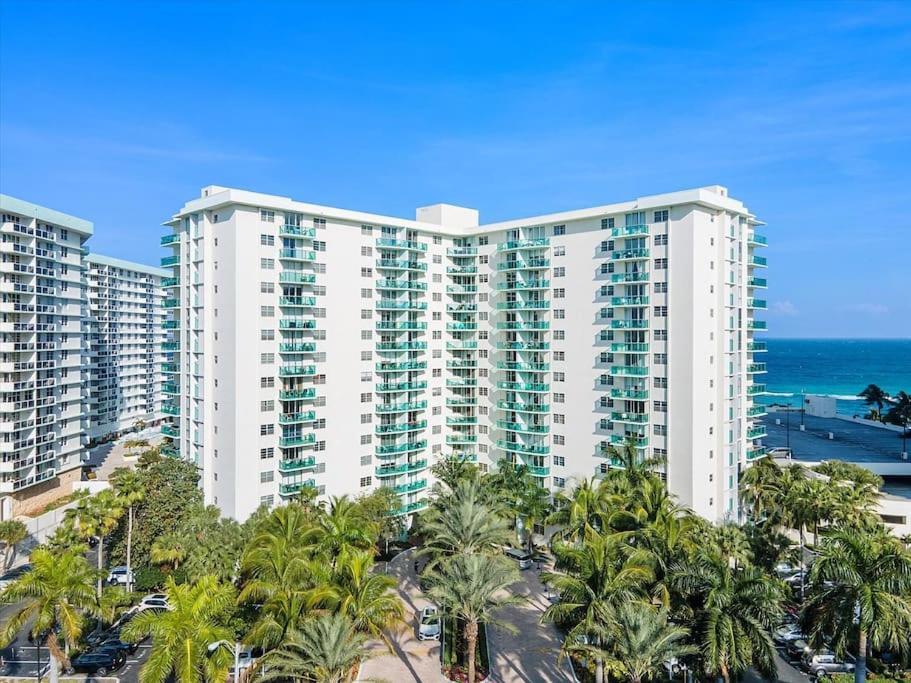 Beachfront 2 Bedroom At Tides Hollywood 8Th Floor Εξωτερικό φωτογραφία