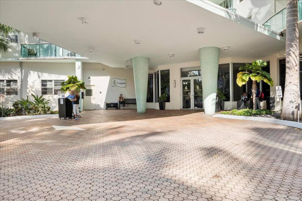 Beachfront 2 Bedroom At Tides Hollywood 8Th Floor Εξωτερικό φωτογραφία