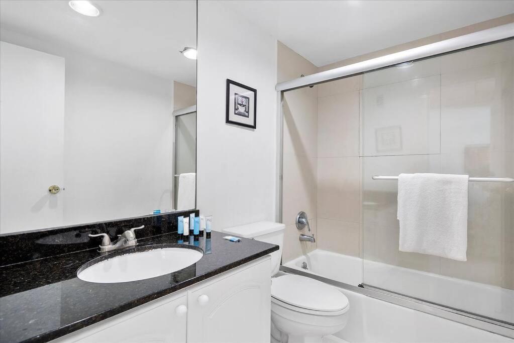 Beachfront 2 Bedroom At Tides Hollywood 8Th Floor Εξωτερικό φωτογραφία